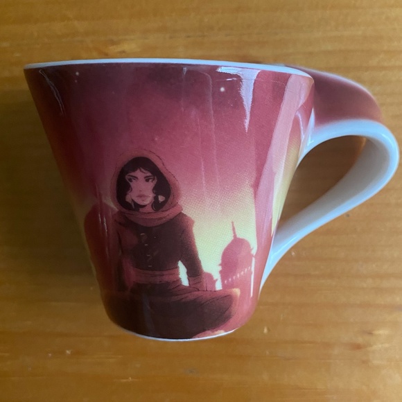 LitJoy A Kingdom of Brass Tea Cup & Saucer - Picture 2 of 5